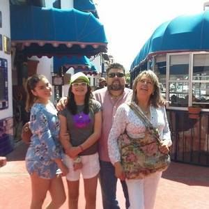 Meet your Posher, Luis enrique